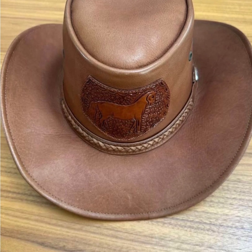 Brown Leather Western Hat with Tooled Horse Detail - Men